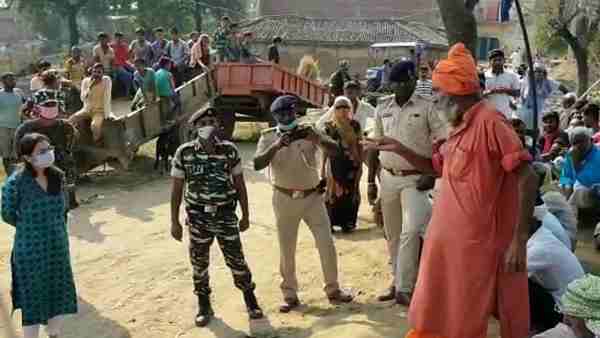 Bihar Assembly Election: Two votes in two hours at booth number 32 of Mohania Assembly Bihar Assembly Election: Two votes in two hours at booth number 32 of Mohania Assembly