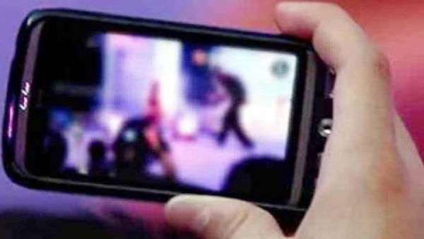 ऐसे ऑनलाइन स्ट्रीमिंग से कमाता था पैसे
