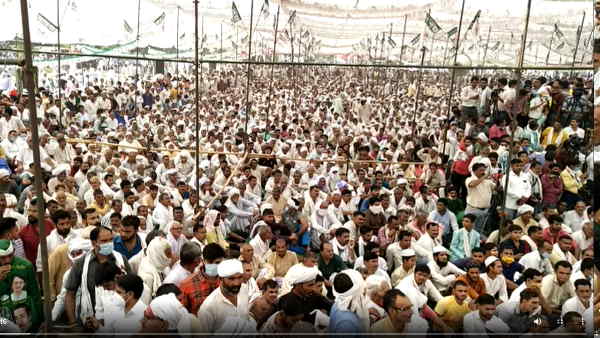 Mahapanchayat to protest lathicharge on Jayant Chaudhary in Hathras Mahapanchayat to protest lathicharge on Jayant Chaudhary in Hathras