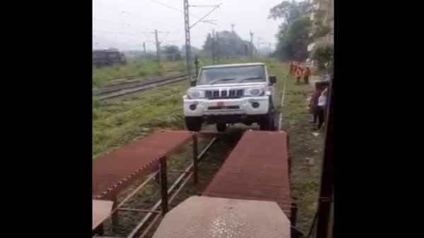 Why did businessman Anand Mahindra thank Indian Railways Why did businessman Anand Mahindra thank Indian Railways