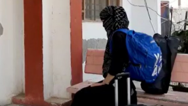 bagaluru man absconds with son leaving russian wife in hotel in vrindavan bagaluru man absconds with son leaving russian wife in hotel in vrindavan