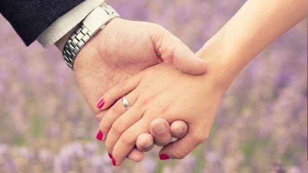 wife abscond after giving poison to husband in meerut wife abscond after giving poison to husband in meerut