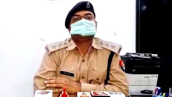 women misdeeds at gunpoint in meerut women misdeeds at gunpoint in meerut
