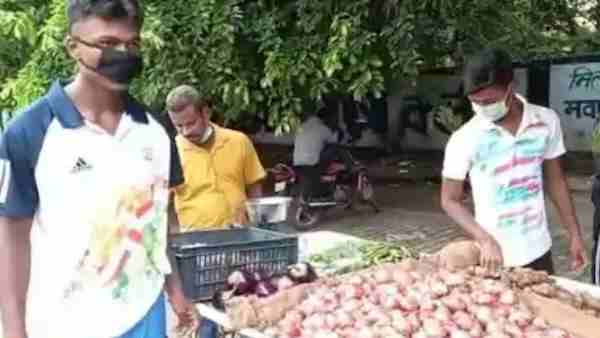 Two national players was selling vegetables and Sports Ministry will give five lakhs to help them Two national players was selling vegetables and Sports Ministry will give five lakhs to help them