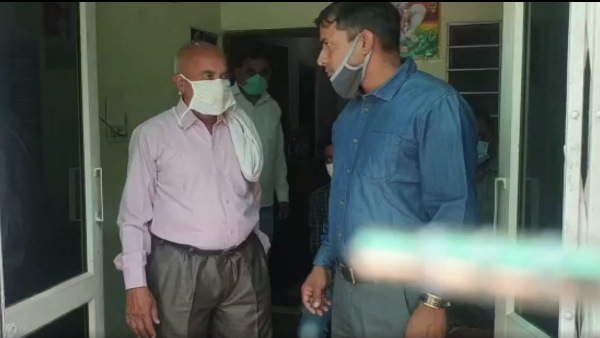 PWD XEN Ashok Kumar Verma and AEN GS Chahar arrested for taking bribe of 1,26000 PWD XEN Ashok Kumar Verma and AEN GS Chahar arrested for taking bribe of 1,26000