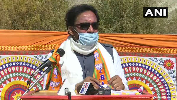 आर्टिकल 370 को लेकर लेह रैली में जी किशन रेड्डी ने फारूख अब्दुल्ला पर साधा निशाना, जानिए क्या कहा आर्टिकल 370 को लेकर लेह रैली में जी किशन रेड्डी ने फारूख अब्दुल्ला पर साधा निशाना, जानिए क्या कहा