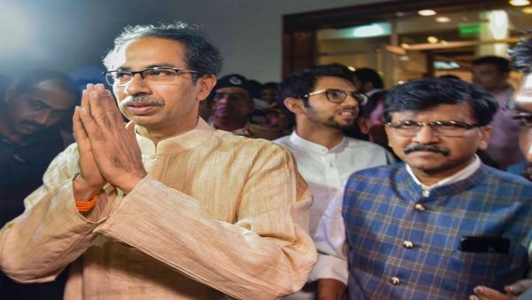 कोई भी महाराष्ट्र के मंदिरों को बंद नही रखना चाहता है: संजय राउत