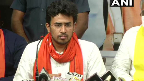 ममता सरकार के खिलाफ जो आवाज उठाता है उसकी हत्या कर दी जाती है: तेजस्वी सूर्या ममता सरकार के खिलाफ जो आवाज उठाता है उसकी हत्या कर दी जाती है: तेजस्वी सूर्या