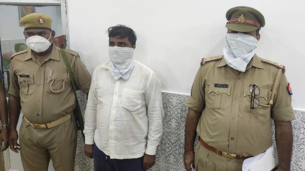 TRP scam accused presented in court in mirzapur TRP scam accused presented in court in mirzapur