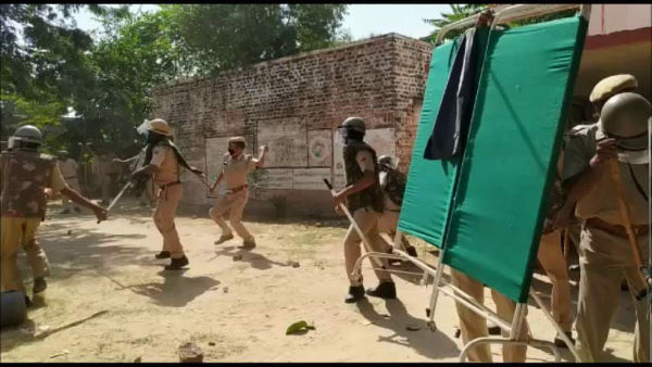 पहले विधायक का विरोध, फिर हिंसा
