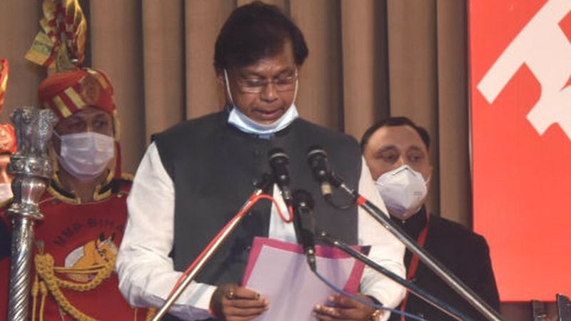 बिहार: मेवालाल चौधरी कौन हैं, क्या है उन पर भ्रष्टाचार का मामला बिहार: मेवालाल चौधरी कौन हैं, क्या है उन पर भ्रष्टाचार का मामला