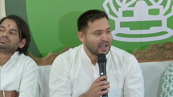 चुनाव आयोग पर राजद के आरोप