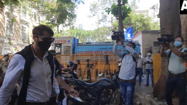 घर की तलाशी ले चुुकी एनसीबी
