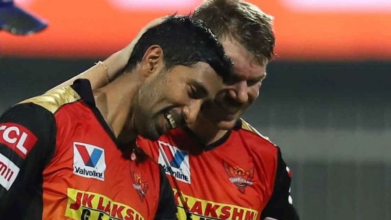 IPL 2020: SRH vs MI डेविड वॉर्नर के हैदराबादी वीर-देखन में छोटे लगें... IPL 2020: SRH vs MI डेविड वॉर्नर के हैदराबादी वीर-देखन में छोटे लगें...