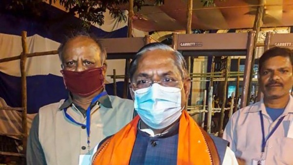 नंदकिशोर यादव की अनदेखी से हैरानी