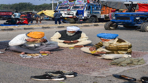 Farmers protest: Farmers’ Unions reject government’s conditional talk offer, here is the Top 10 Update Farmers protest: Farmers’ Unions reject government’s conditional talk offer, here is the Top 10 Update