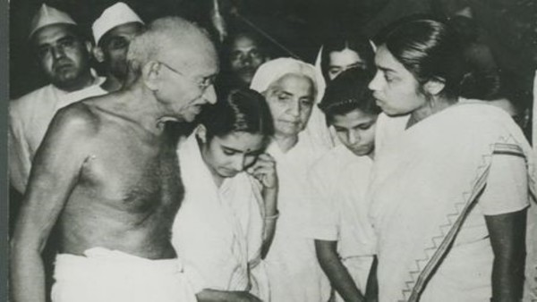 जुझारू सेनानी एवं कुशल राजनीतिज्ञ थी सुचेता कृपलानी जुझारू सेनानी एवं कुशल राजनीतिज्ञ थी सुचेता कृपलानी