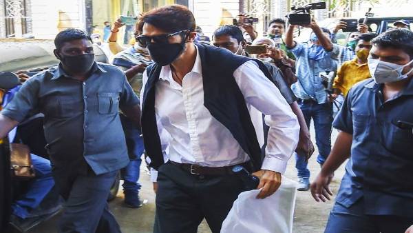 अकेले अर्जुन रामपाल की नहीं हैं, ड्रग केस में कई नामचीन फंस चुके हैं