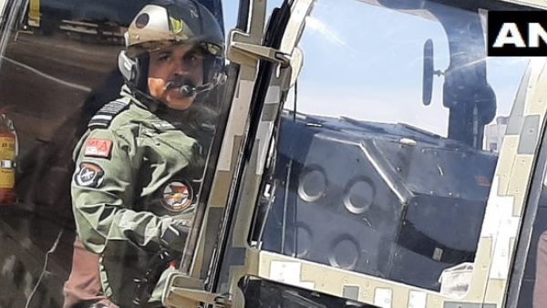 Air Chief Marshal Rakesh Kumar Singh Bhadauria took a sortie in indigenous Light Combat Helicopter in Bengaluru Air Chief Marshal Rakesh Kumar Singh Bhadauria took a sortie in indigenous Light Combat Helicopter in Bengaluru