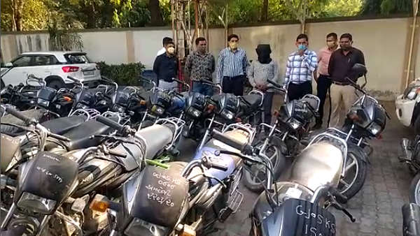 a diamond worker in surat, Steals Bikes, when his Wife Said- Earns More Money a diamond worker in surat, Steals Bikes, when his Wife Said- Earns More Money