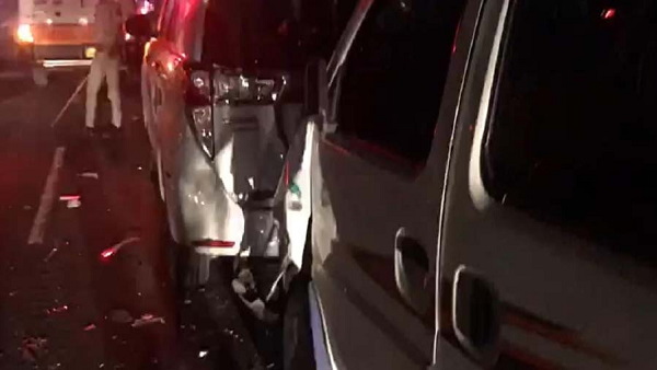 Six Cars Collide On Mumbai-Ahmedabad Highway, a Bike riders were injured also with Car drivers Six Cars Collide On Mumbai-Ahmedabad Highway, a Bike riders were injured also with Car drivers