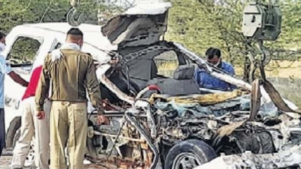 Two days after nikah brides death on Churu Jhunjhunu Road in Accident Two days after nikah brides death on Churu Jhunjhunu Road in Accident