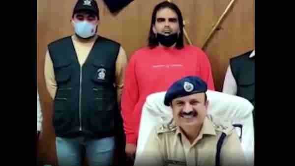 Accused of fraud of 425 crore in city bank arrested from Dehradun Accused of fraud of 425 crore in city bank arrested from Dehradun