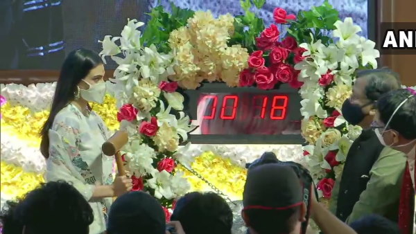 Diwali 2020 Sensex Nifty Hit Record Highs In Special Muhurat Trading Session Diwali 2020 Sensex Nifty Hit Record Highs In Special Muhurat Trading Session