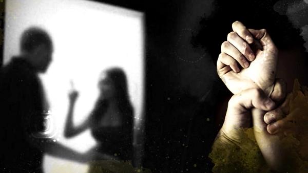 After 3 years of marriage, the wife complaint against husband, says- He is gay After 3 years of marriage, the wife complaint against husband, says- He is gay