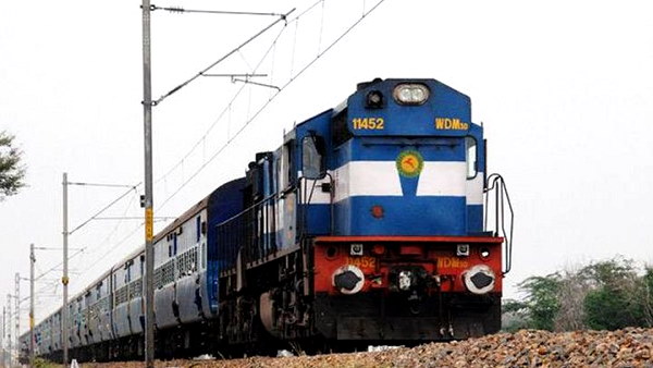Passenger and freight trains services have been resumed on Punjab route; New Delhi-Una Janshatabdi Express first passenger train to Punjab dispatched: Northern Railway Passenger and freight trains services have been resumed on Punjab route; New Delhi-Una Janshatabdi Express first passenger train to Punjab dispatched: Northern Railway