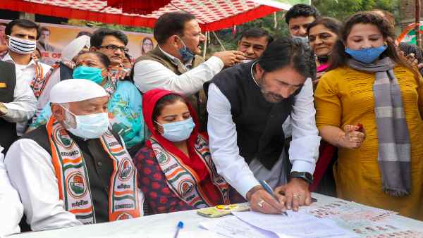 J&K: Why is the Congress confused over the Gupkar alliance from Delhi to Srinagar J&K: Why is the Congress confused over the Gupkar alliance from Delhi to Srinagar