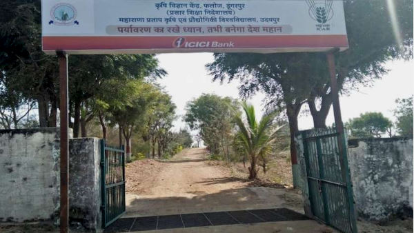 कृषि विज्ञान केंद्र फलोज के फार्म हाउस पर पहुंचे किसान