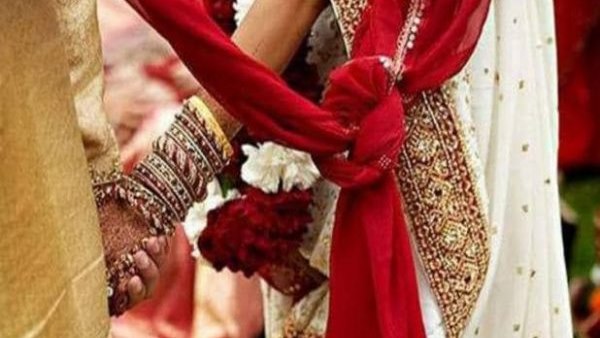 दिल्ली की ओर बढ़ने की कोशिश कर रहे किसान