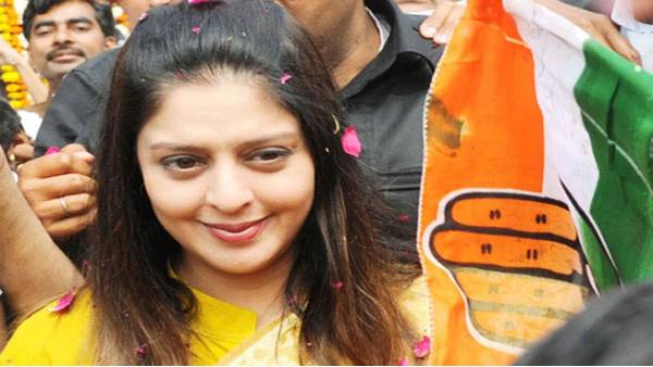 कांग्रेस को नगमा भी कह सकती हैं अलविदा, दे चुकी हैं पहले संकेत