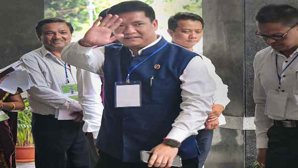 Arunachal Pradesh shares its borders with Tibet, not with China,CM Pema Khandu challenges the dragon Arunachal Pradesh shares its borders with Tibet, not with China,CM Pema Khandu challenges the dragon