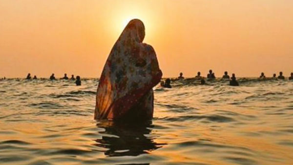 Chhath Puja 2020: आज दिया जाएगा सूर्य देवता को पहला अर्घ्य Chhath Puja 2020: आज दिया जाएगा सूर्य देवता को पहला अर्घ्य