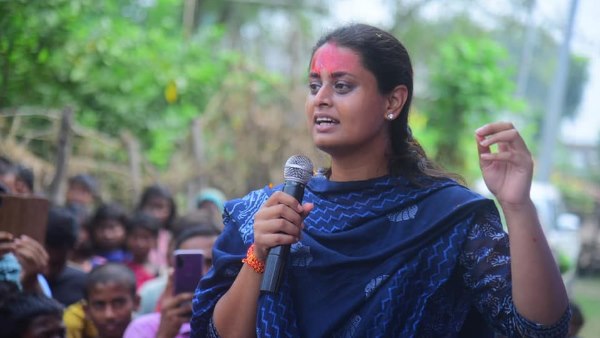 सुजाता सिंह ने दी श्रेयसी सिंह को कड़ी टक्कर
