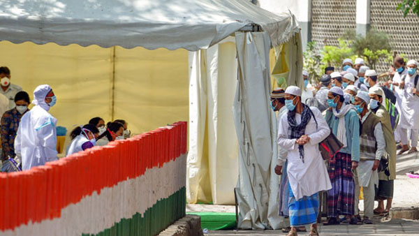 शिकायत में से किसी मीडिया विशेष रिपोर्ट का हवाला नहीं दिया गयाः केंद्र