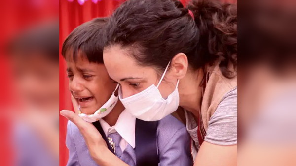 गूंगे—बहरे बच्चे का भविष्य अब स्पेन में