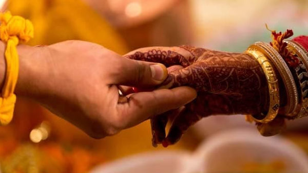 Valsads wedding: Bride quarantined after testing coronavirus positive Valsads wedding: Bride quarantined after testing coronavirus positive