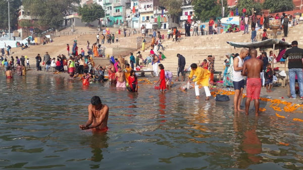 कार्तिक पूर्णिमा आज ,जानें शुभ मुहूर्त, पूजा विधि और महत्व कार्तिक पूर्णिमा आज ,जानें शुभ मुहूर्त, पूजा विधि और महत्व