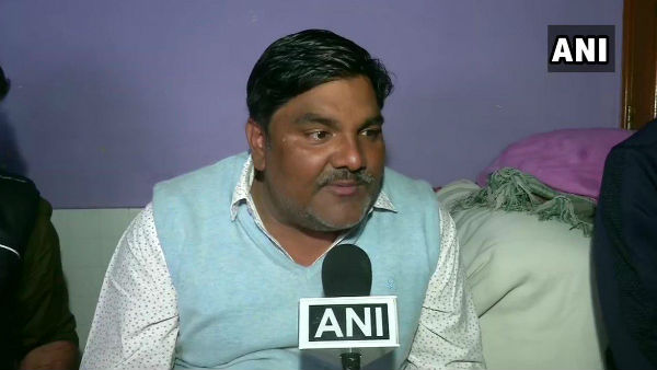 Delhi violence case High Court issued notice to Police on suspended AAP leader Tahir Hussain bail petition Delhi violence case High Court issued notice to Police on suspended AAP leader Tahir Hussain bail petition