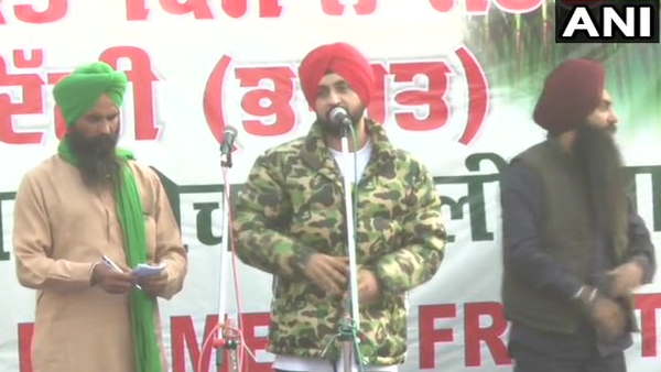 किसान यहां शान्ति से बैठे हैं: दिलजीत