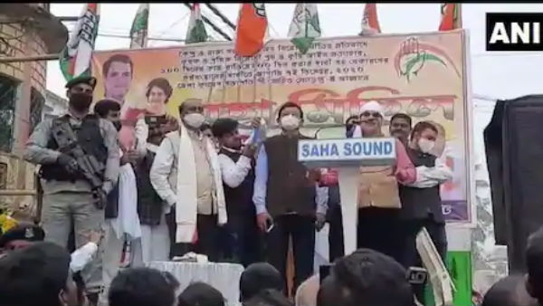Didi can befriend Dawood, Lashkar to win votes. Only votes matter to her: Adhir R Chowdhury Didi can befriend Dawood, Lashkar to win votes. Only votes matter to her: Adhir R Chowdhury