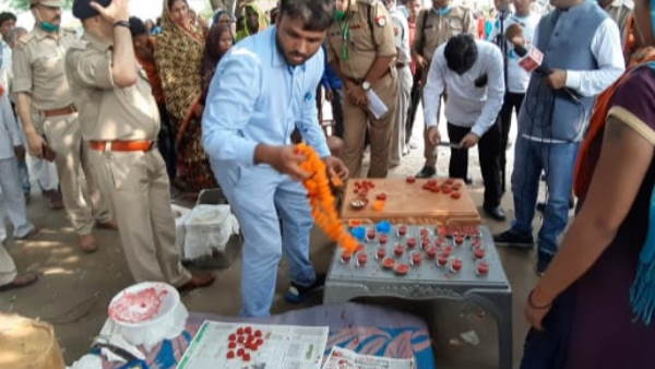 गांव की तरक्की के मॉडल पर बन रही फिल्म