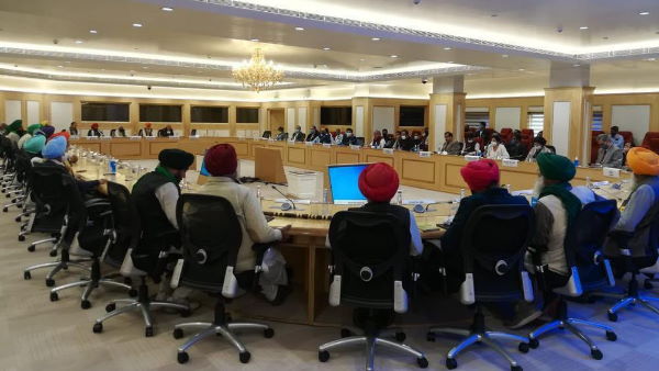 Farmers leaders turned down government tea offer in Narendra Tomar and Piyush Goyal meeting Farmers leaders turned down government tea offer in Narendra Tomar and Piyush Goyal meeting