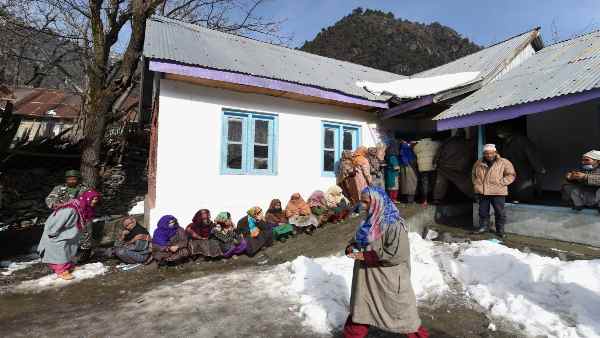 डीडीसी की सभी 280 सीटों के लिए वोटों की गिनती