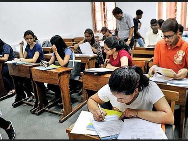 ahmedabad: DEO orders- Schools Cant Stop Students Of 10th And 12th From Filling The Form over Fees ahmedabad: DEO orders- Schools Cant Stop Students Of 10th And 12th From Filling The Form over Fees