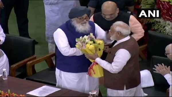 modi badal modi badal