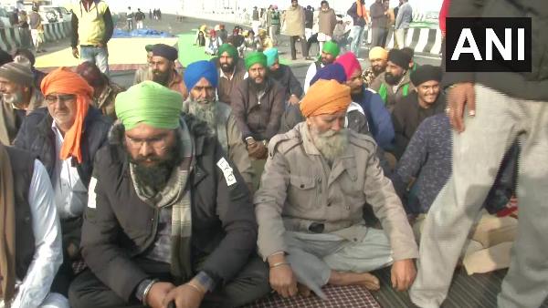 'किसान धान उगाता है तो समाधान भी उगा ही लेगा'